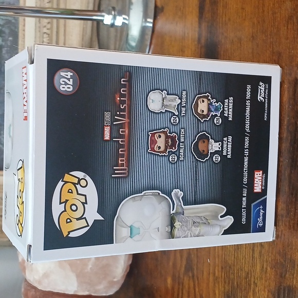 Funko Pop! The Vision White and Gray Figure - Picture 5 of 7